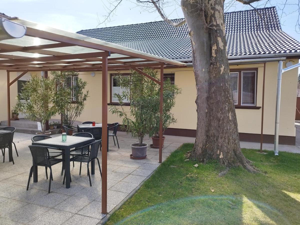 Tartos Szegfu Vendeghaz, Maganszallas Tazlar 외부 사진