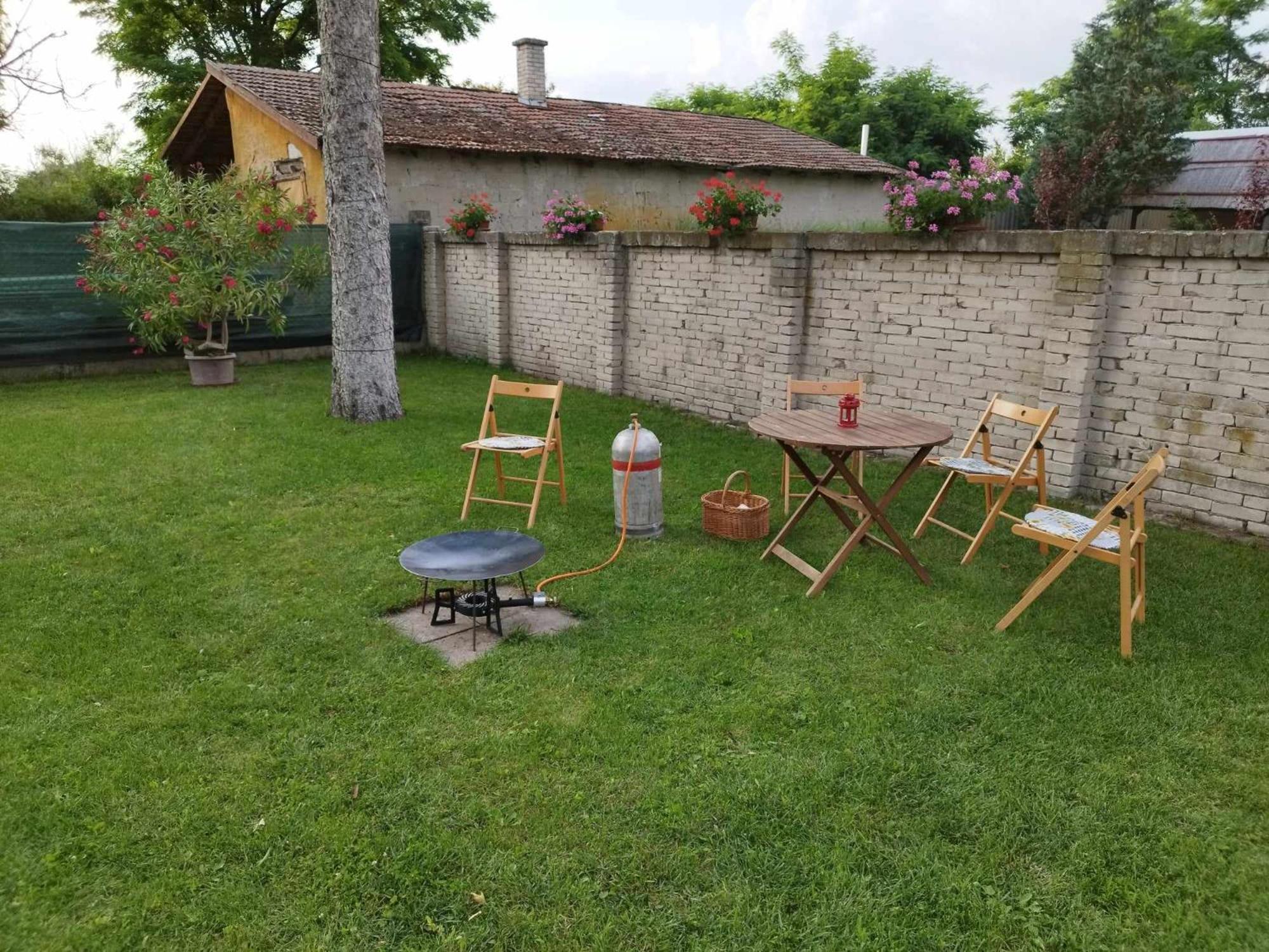 Tartos Szegfu Vendeghaz, Maganszallas Tazlar 외부 사진
