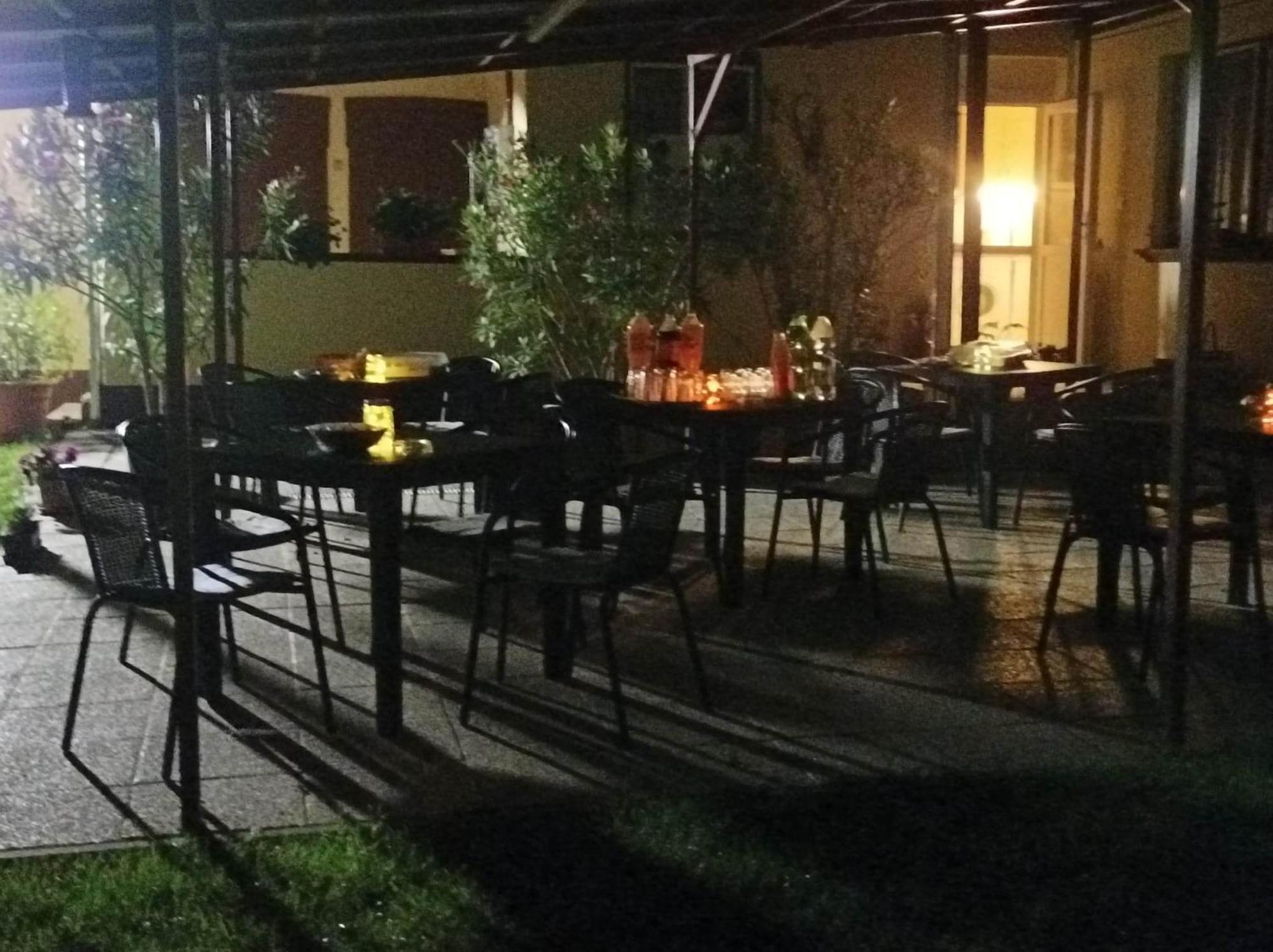Tartos Szegfu Vendeghaz, Maganszallas Tazlar 외부 사진